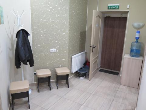 Вход в Клинику мужского и женского здоровья